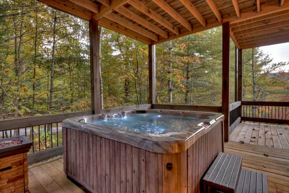 Hunter's Treehouse - Image 3