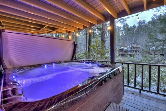 Riverside Hideaway - Image 2