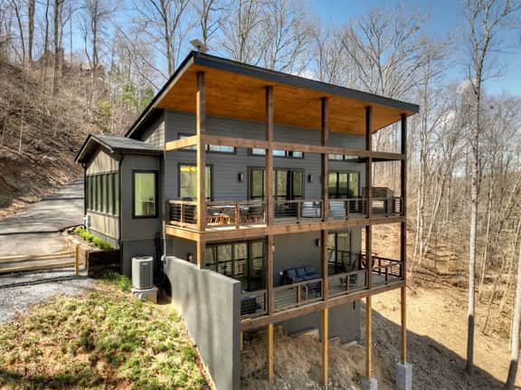 Toccoa Modern - Image 2