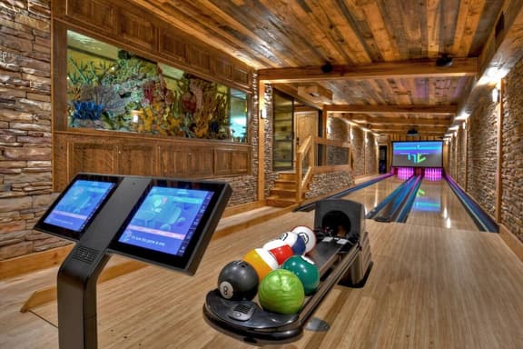 Bowling Cottage - Image 1