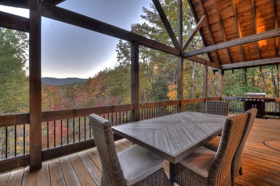 Hunter's Treehouse - Image 1